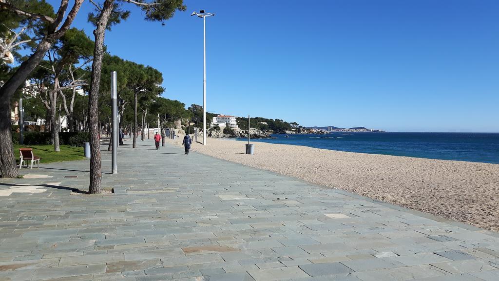 Apartamentos Catalunya プラヤ・デアロ エクステリア 写真