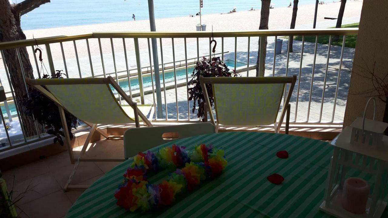 Apartamentos Catalunya プラヤ・デアロ エクステリア 写真